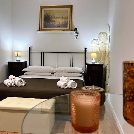 Sweet Lotus Apartment Taormina Buitenkant foto